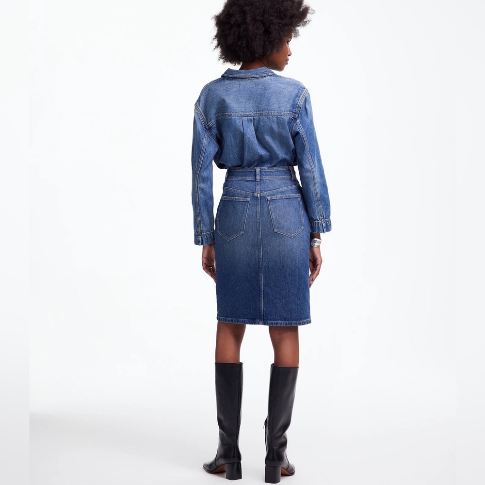 Madewell - Denim Button-Front Midi Skirt - Picture 3 of 9